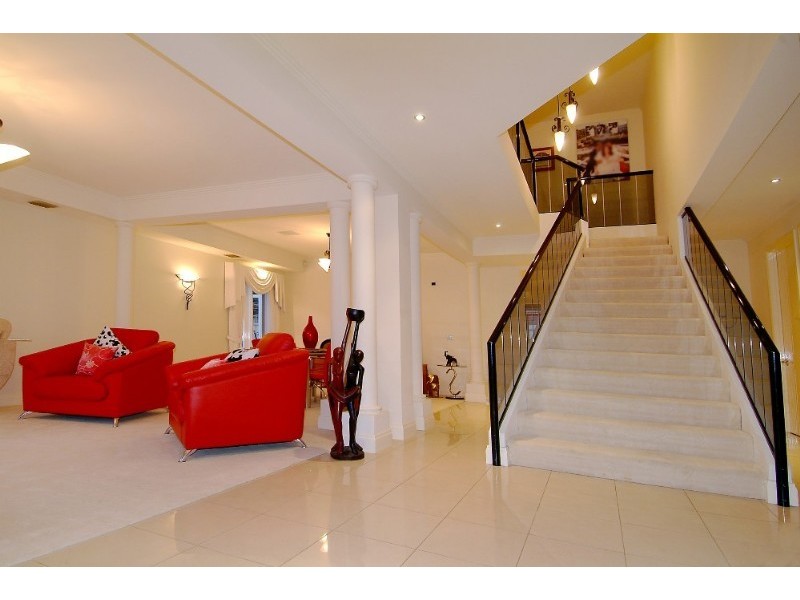 27 Montana Way, Mill Park VIC 3082