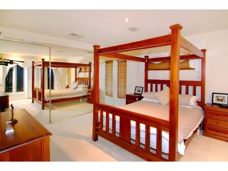27 Montana Way, Mill Park VIC 3082