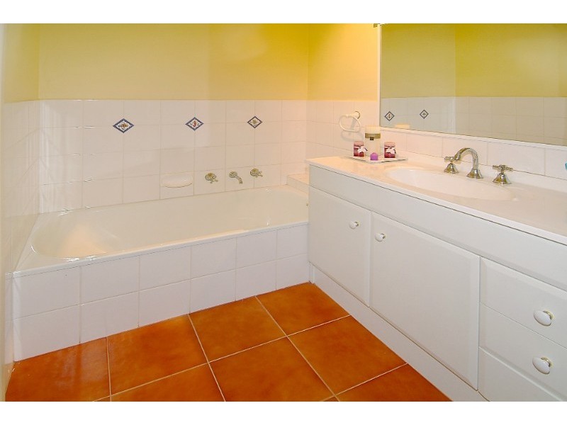 17 Edwards Street, Lower Plenty VIC 3093