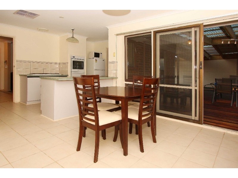 23 Jacaranda Drive, Mill Park VIC 3082
