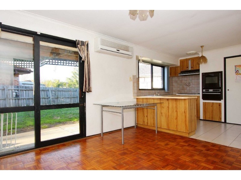 25 Larter Court, Bundoora VIC 3083