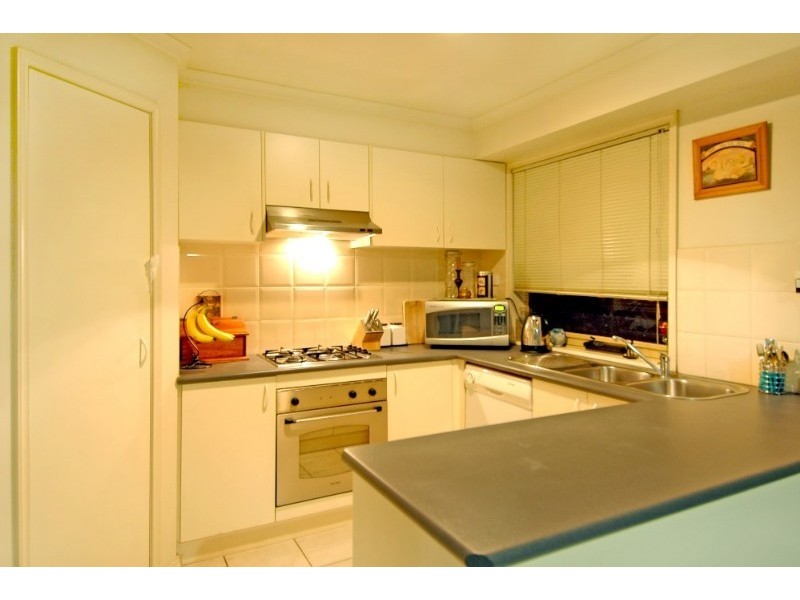 40/292 McKimmies Road, Mill Park VIC 3082