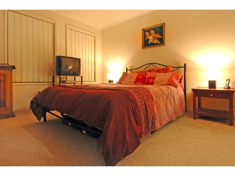 40/292 McKimmies Road, Mill Park VIC 3082