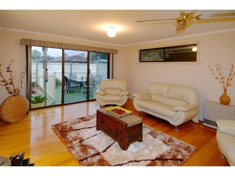 40 Luton Way, Bundoora VIC 3083