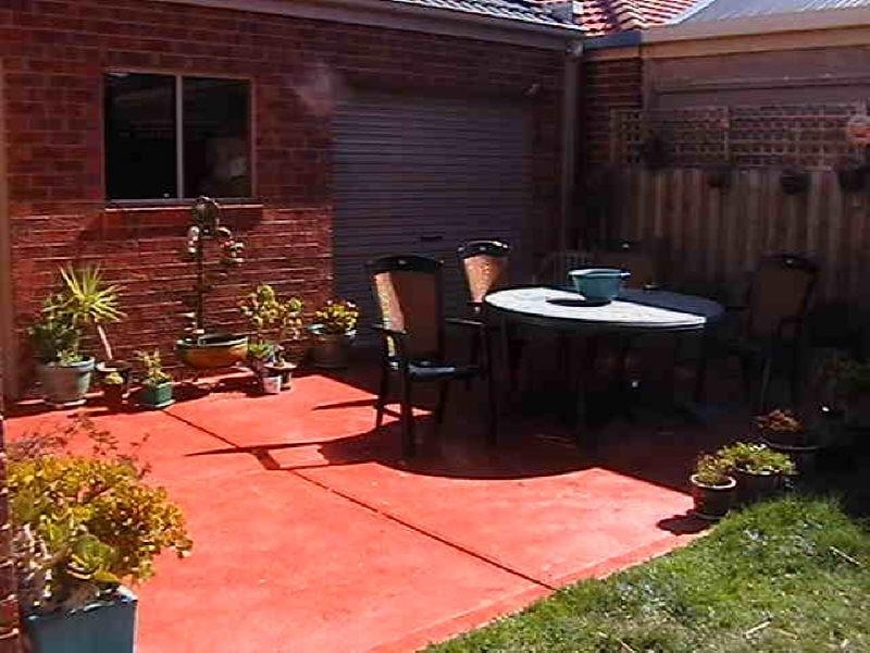 2 Domain Terrace, South Morang VIC 3752