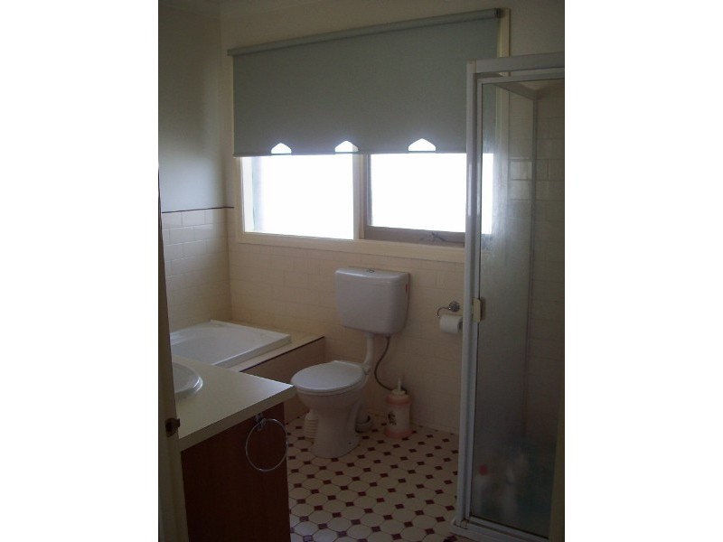 1/54 Cheddar Road, Reservoir VIC 3073