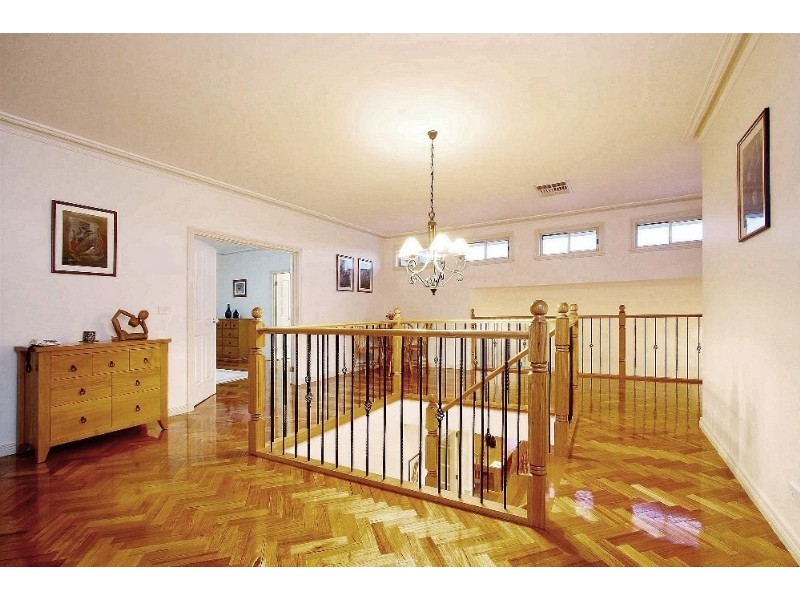 23 Wisteria Drive, Bundoora VIC 3083