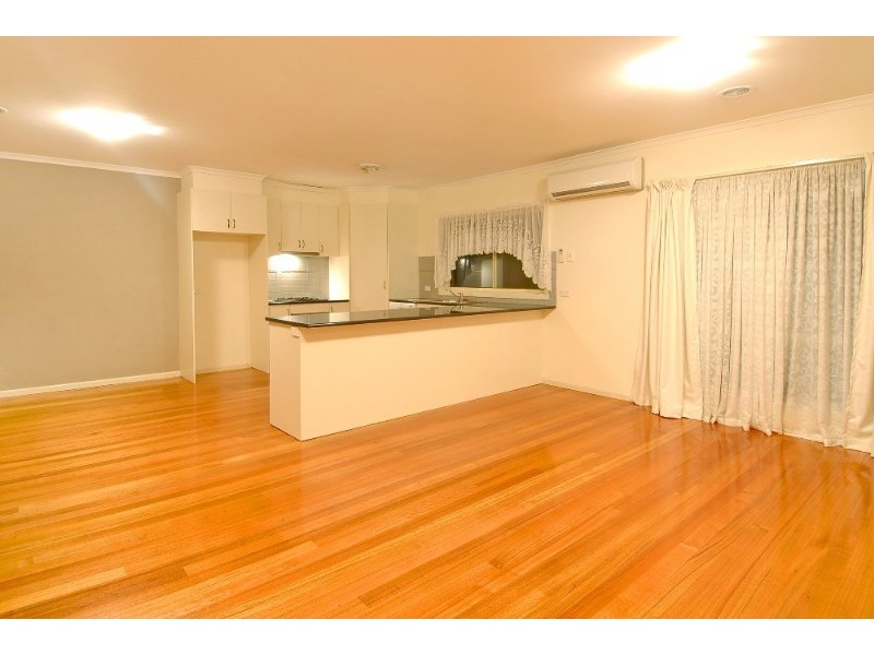 2/37 Clunes Street, Kingsbury VIC 3083