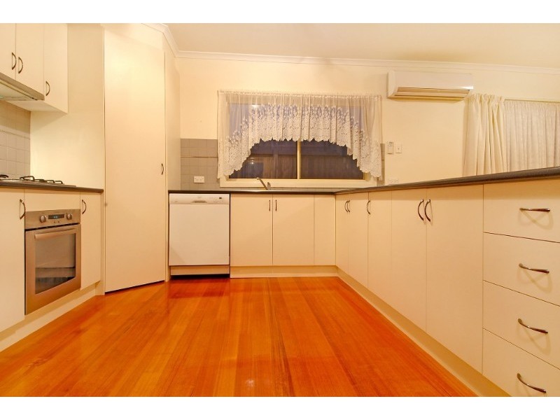 2/37 Clunes Street, Kingsbury VIC 3083