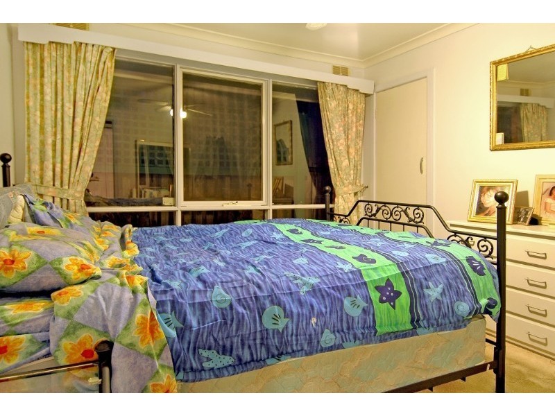 86 Sellars Street, Watsonia North VIC 3087