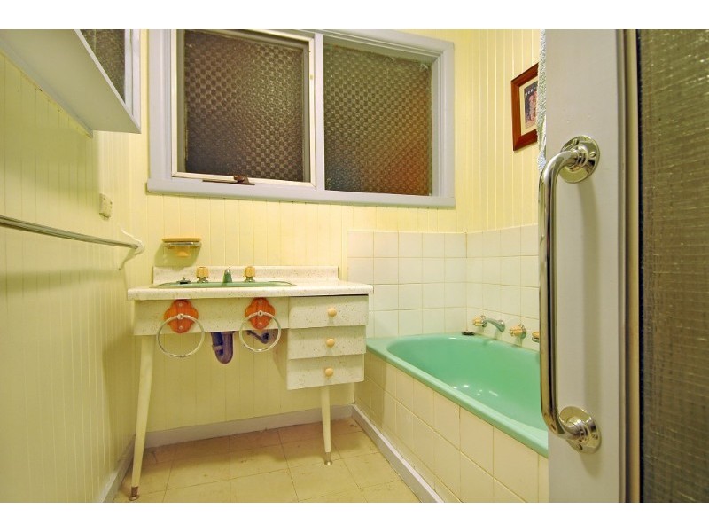 86 Sellars Street, Watsonia North VIC 3087