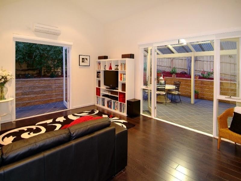 5 Edmund Rice Parade, Watsonia North VIC 3087