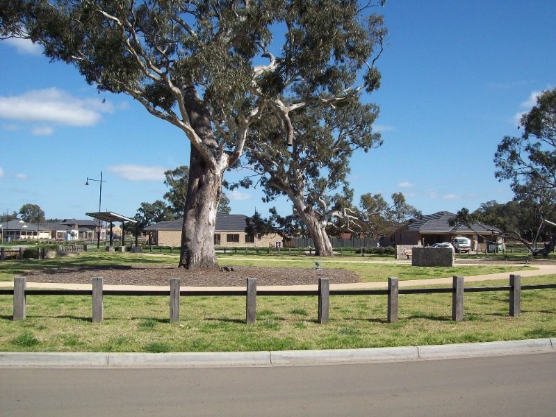 32 & 34 Yeomans Avenue, Mernda VIC 3754