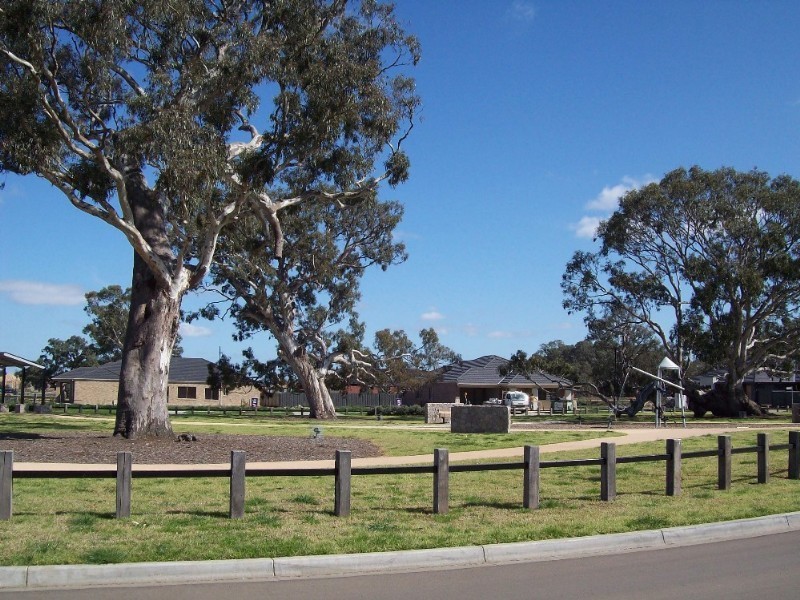 32 & 34 Yeomans Avenue, Mernda VIC 3754