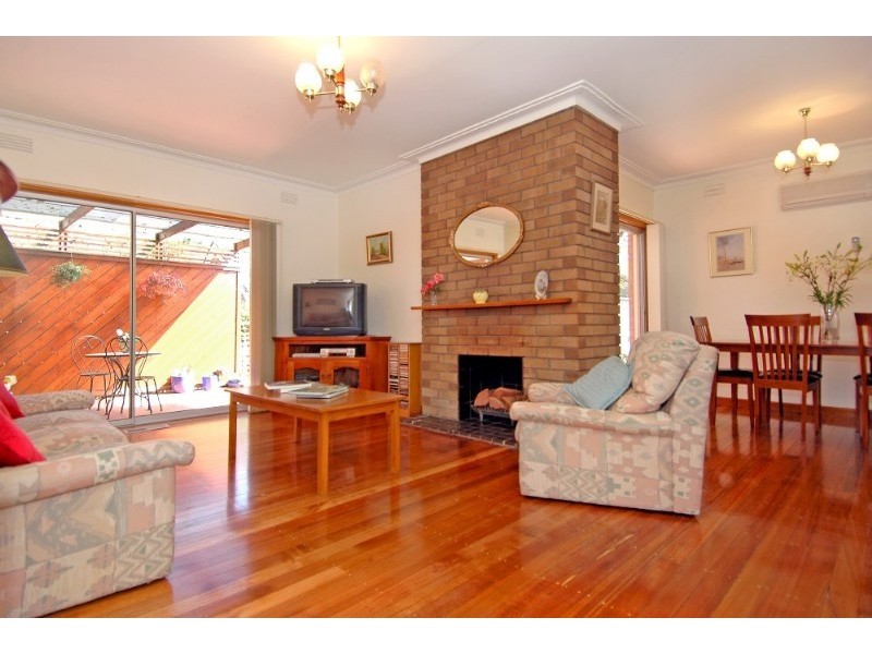 11 Loyola Court, Watsonia VIC 3087