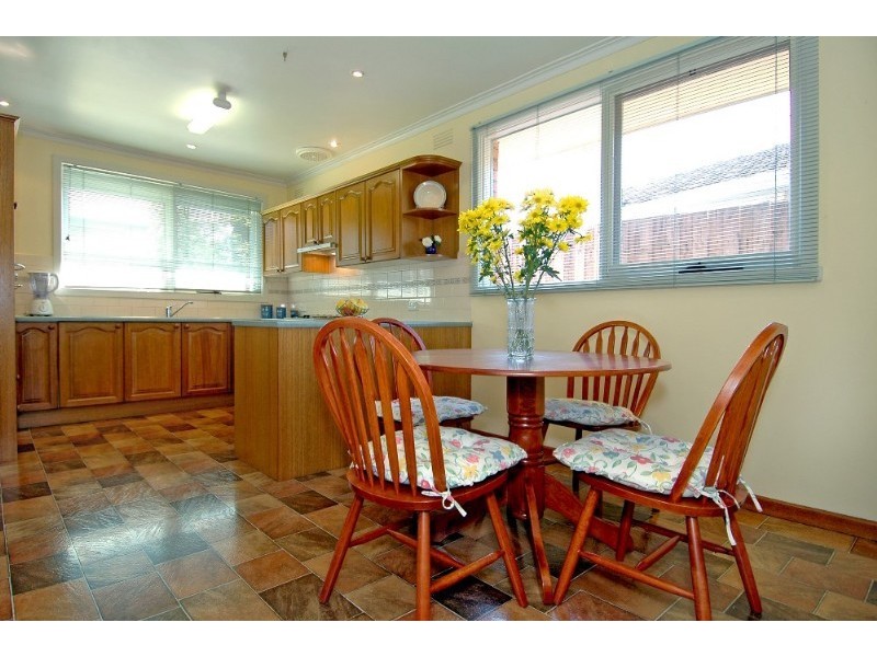 11 Loyola Court, Watsonia VIC 3087