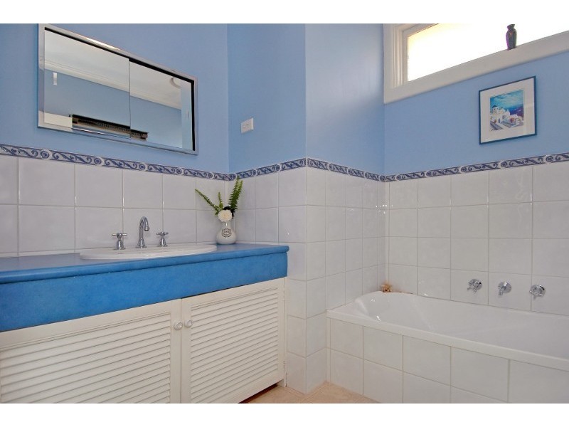 11 Loyola Court, Watsonia VIC 3087