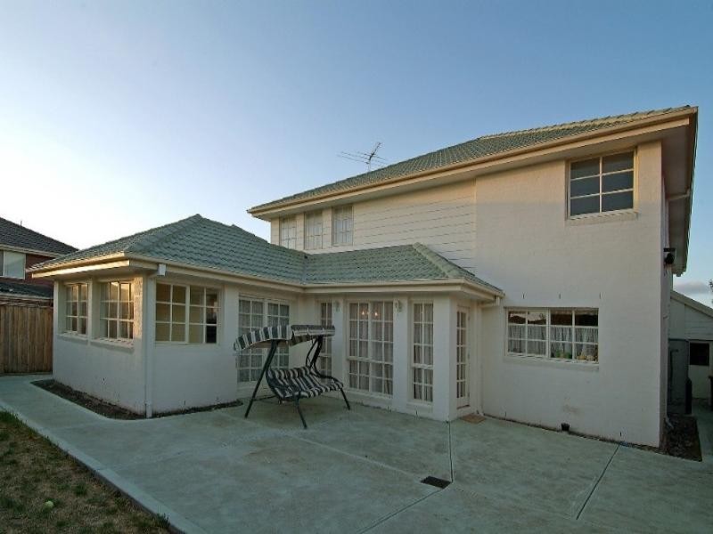 25 Robusta Avenue, Bundoora VIC 3083