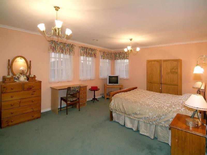 25 Robusta Avenue, Bundoora VIC 3083