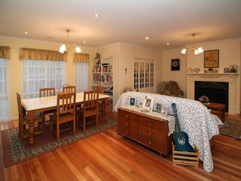 25 Robusta Avenue, Bundoora VIC 3083