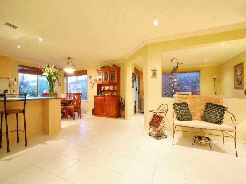 29 Zelkova Terrace, Bundoora VIC 3083