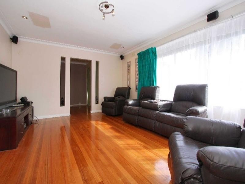 2 Rae Court, Bundoora VIC 3083