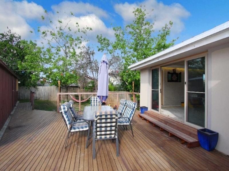 2 Rae Court, Bundoora VIC 3083