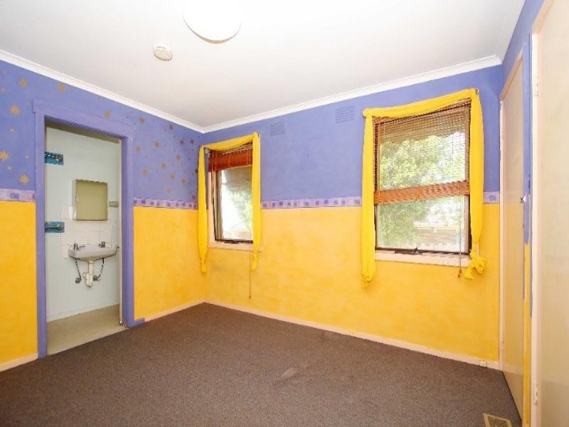 5 Damien Court, Watsonia North VIC 3087