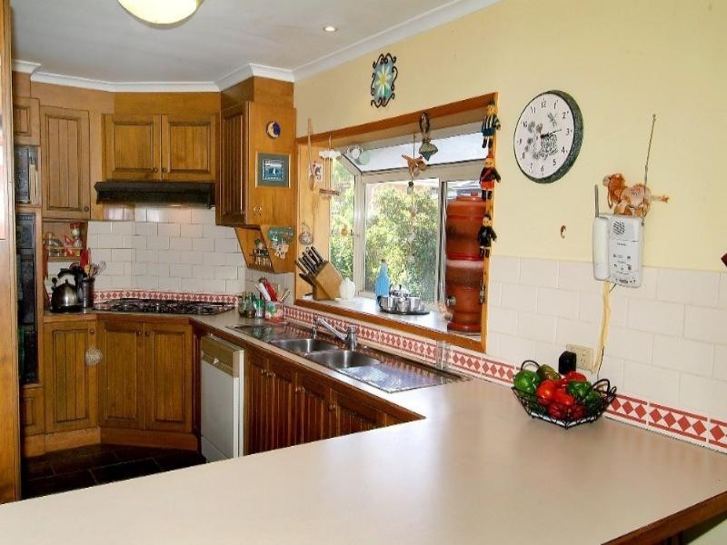 36 Greenwood Drive, Bundoora VIC 3083