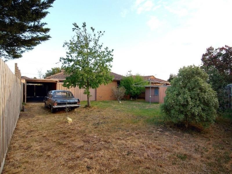 35 Milton Parade, Bundoora VIC 3083