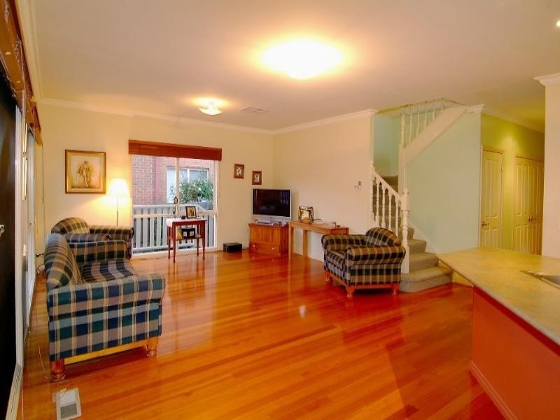 38 Snake Gully Drive, Bundoora VIC 3083