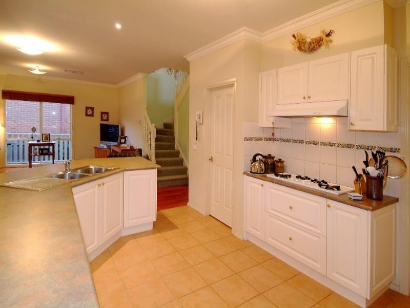 38 Snake Gully Drive, Bundoora VIC 3083