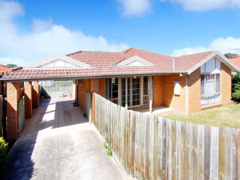 2/25 McLeans Road, Bundoora VIC 3083