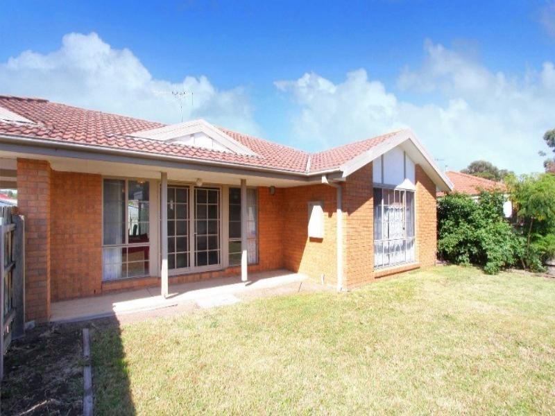 2/25 McLeans Road, Bundoora VIC 3083