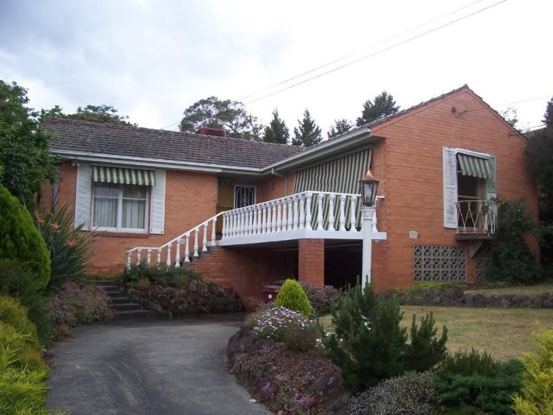 16 Howitt Street, Templestowe Lower VIC 3107