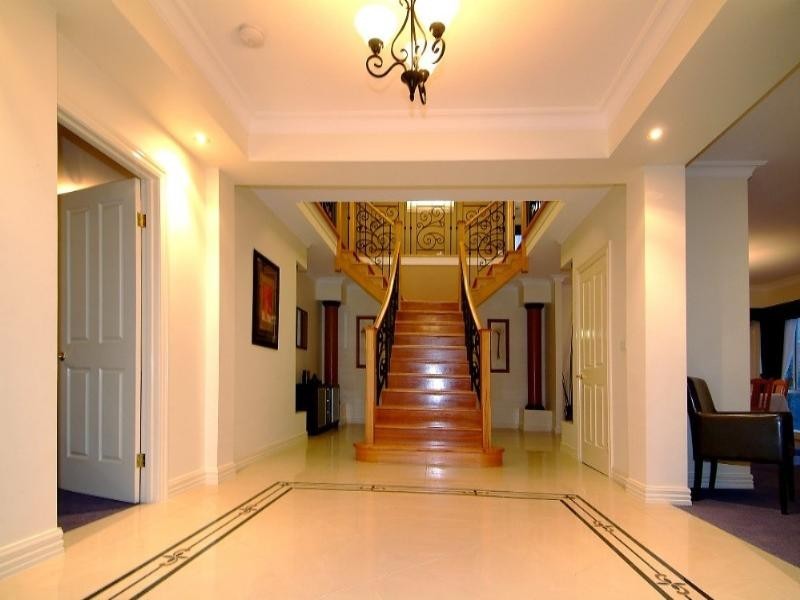 4 Ward Drive, Mill Park VIC 3082