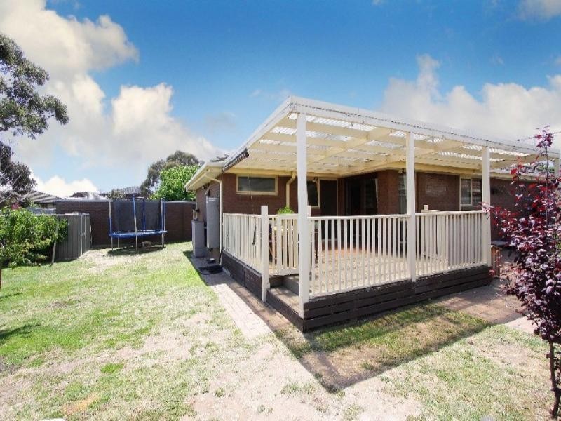 9 Britten Court, Bundoora VIC 3083