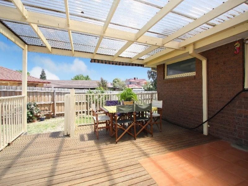 9 Britten Court, Bundoora VIC 3083