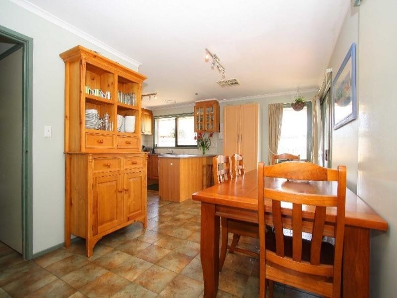 9 Britten Court, Bundoora VIC 3083