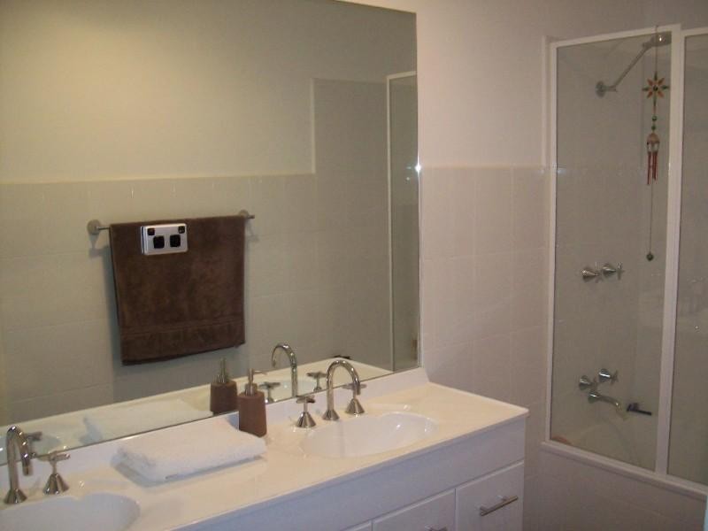 1/98 Bruce Street, Preston West VIC 3072