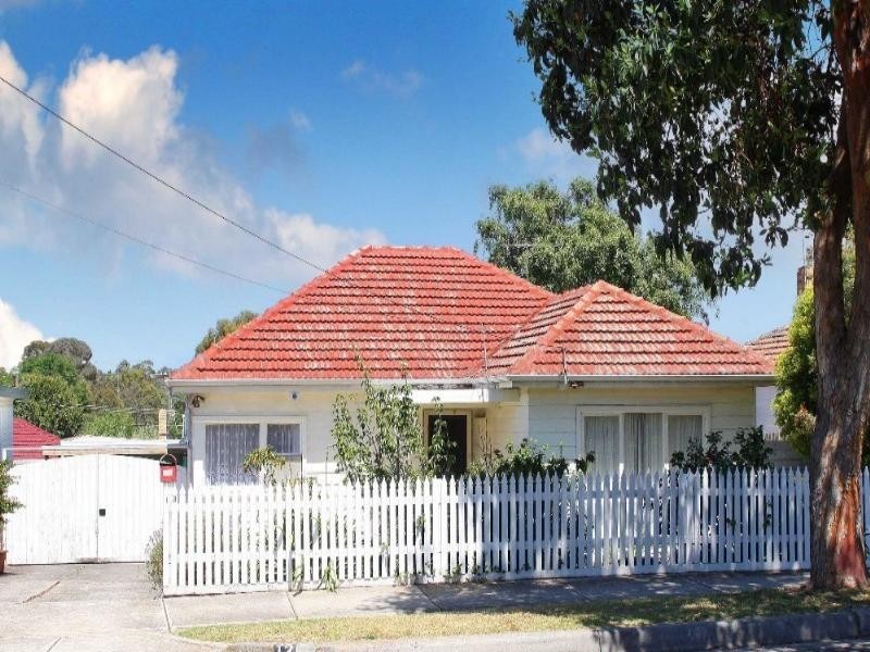 13 Keats Avenue, Kingsbury VIC 3083