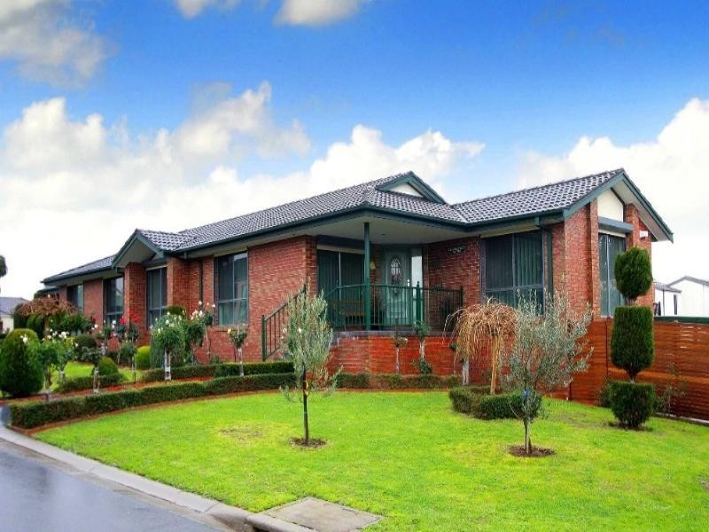 6 Bottlebrush Drive, Mill Park VIC 3082