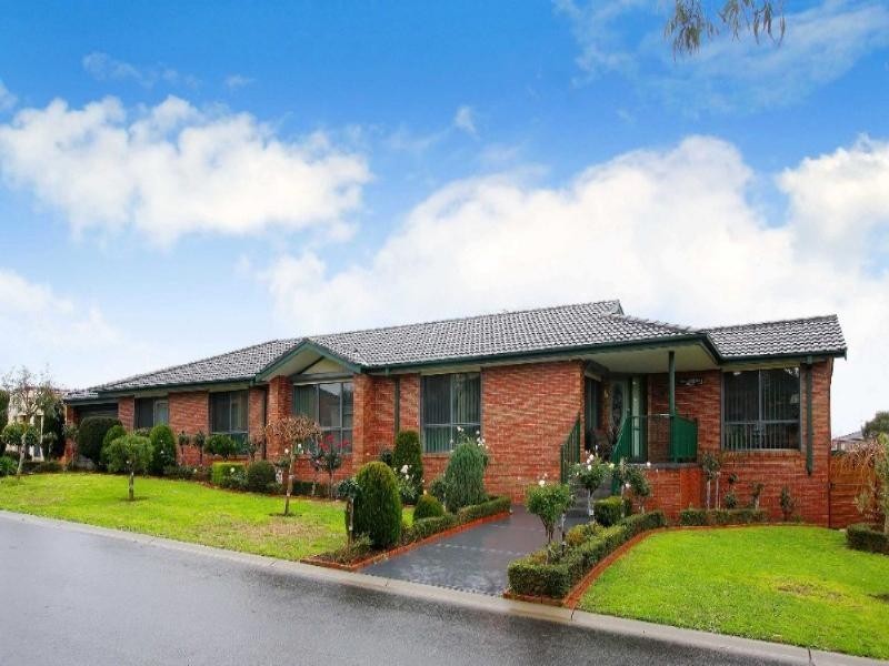 6 Bottlebrush Drive, Mill Park VIC 3082