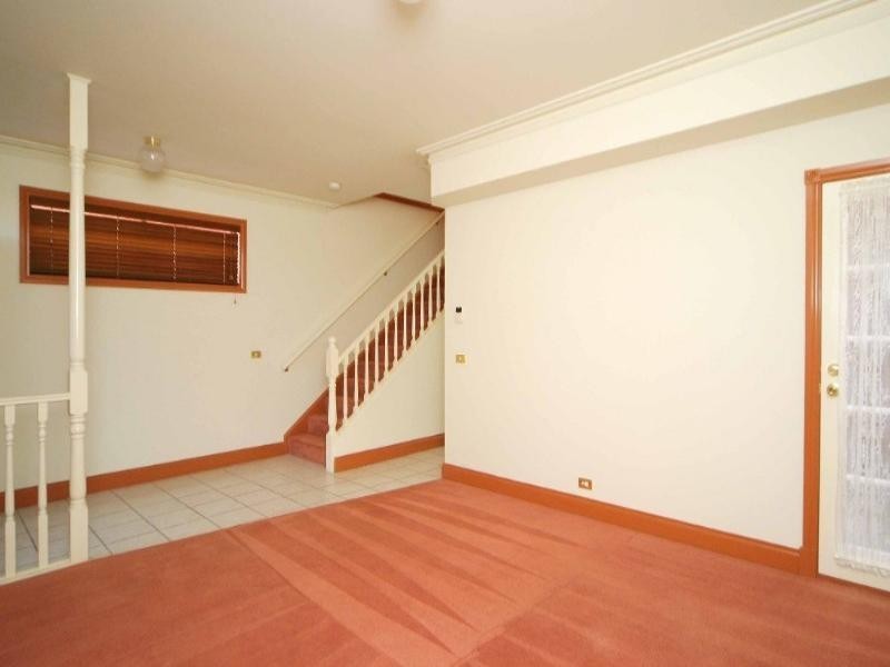 2/40 McLeans Road, Bundoora VIC 3083