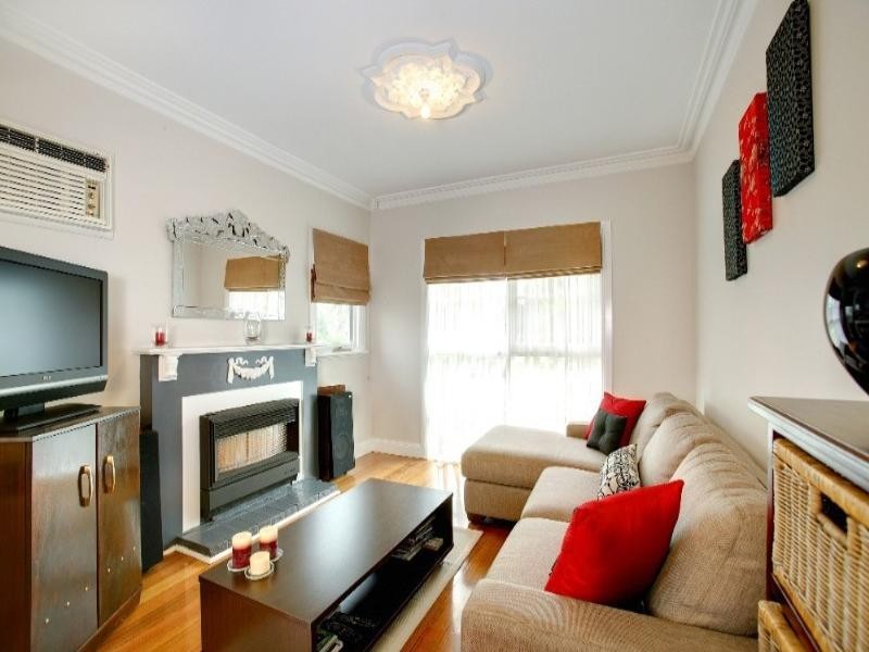 1/40 Mcmahon Road, Reservoir VIC 3073