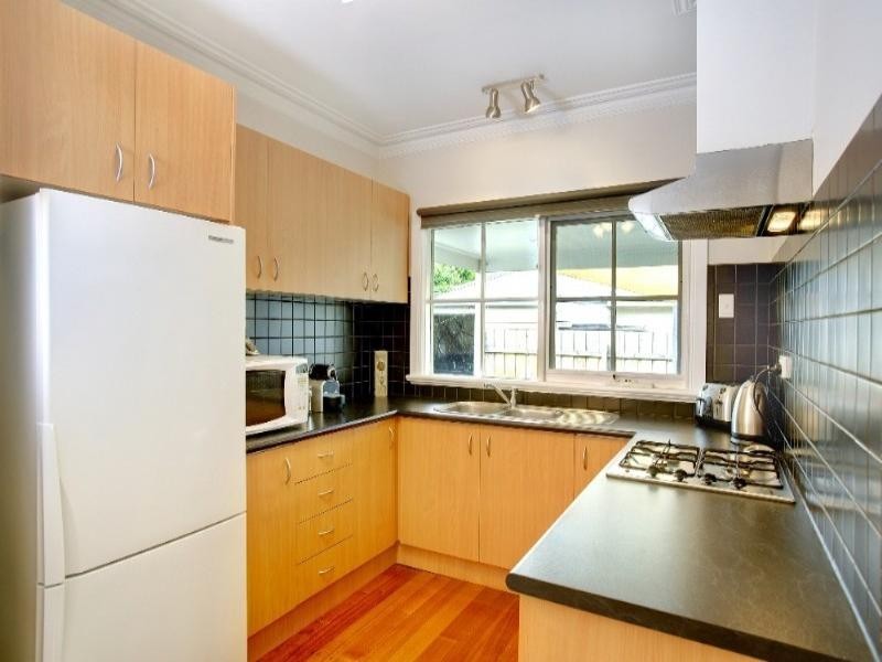 1/40 Mcmahon Road, Reservoir VIC 3073