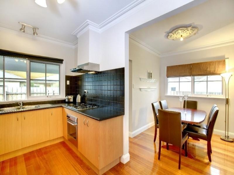 1/40 Mcmahon Road, Reservoir VIC 3073