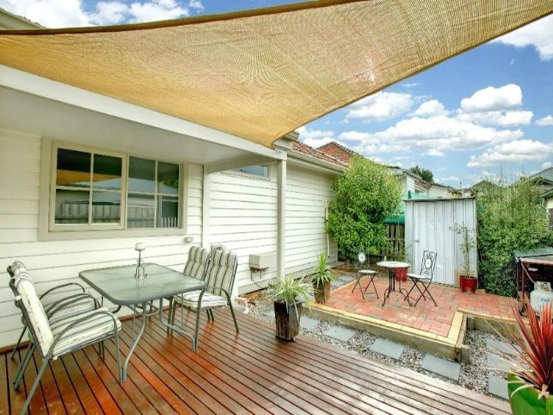 1/40 Mcmahon Road, Reservoir VIC 3073