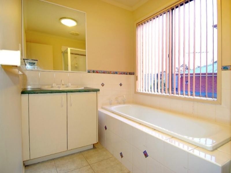 51 Grange Boulevard, Bundoora VIC 3083