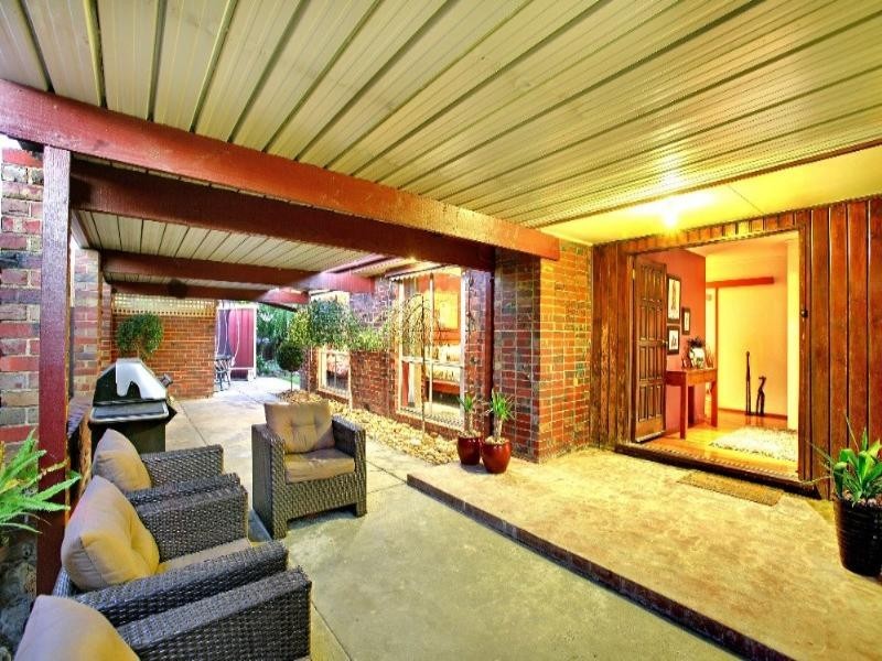 197 Greenwood Drive, Bundoora VIC 3083